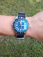 Load image into Gallery viewer, NATO Strap - Horween Chromexcel - Navy