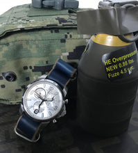 Load image into Gallery viewer, NATO Strap - Horween Chromexcel - Navy