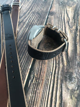 Load image into Gallery viewer, Zulu Strap - Horween Chromexcel - Brown