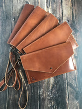 Load image into Gallery viewer, Envelope Clutch - Buck Brown Harness Leather - Wrist Strap