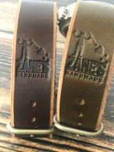 Load image into Gallery viewer, Zulu Strap - Horween Chromexcel - Olive Brown