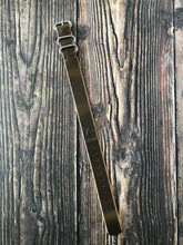 Load image into Gallery viewer, Zulu Strap - Horween Chromexcel - Olive Brown