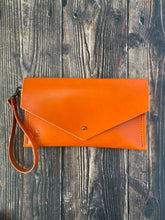 Load image into Gallery viewer, Envelope Clutch - English Bridle - Wrist Strap