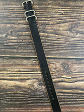 Load image into Gallery viewer, Zulu Strap - Horween Chromexcel - Black