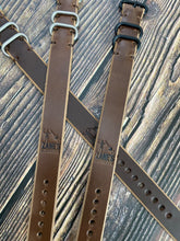 Load image into Gallery viewer, Zulu Strap - Horween Chromexcel - Natural