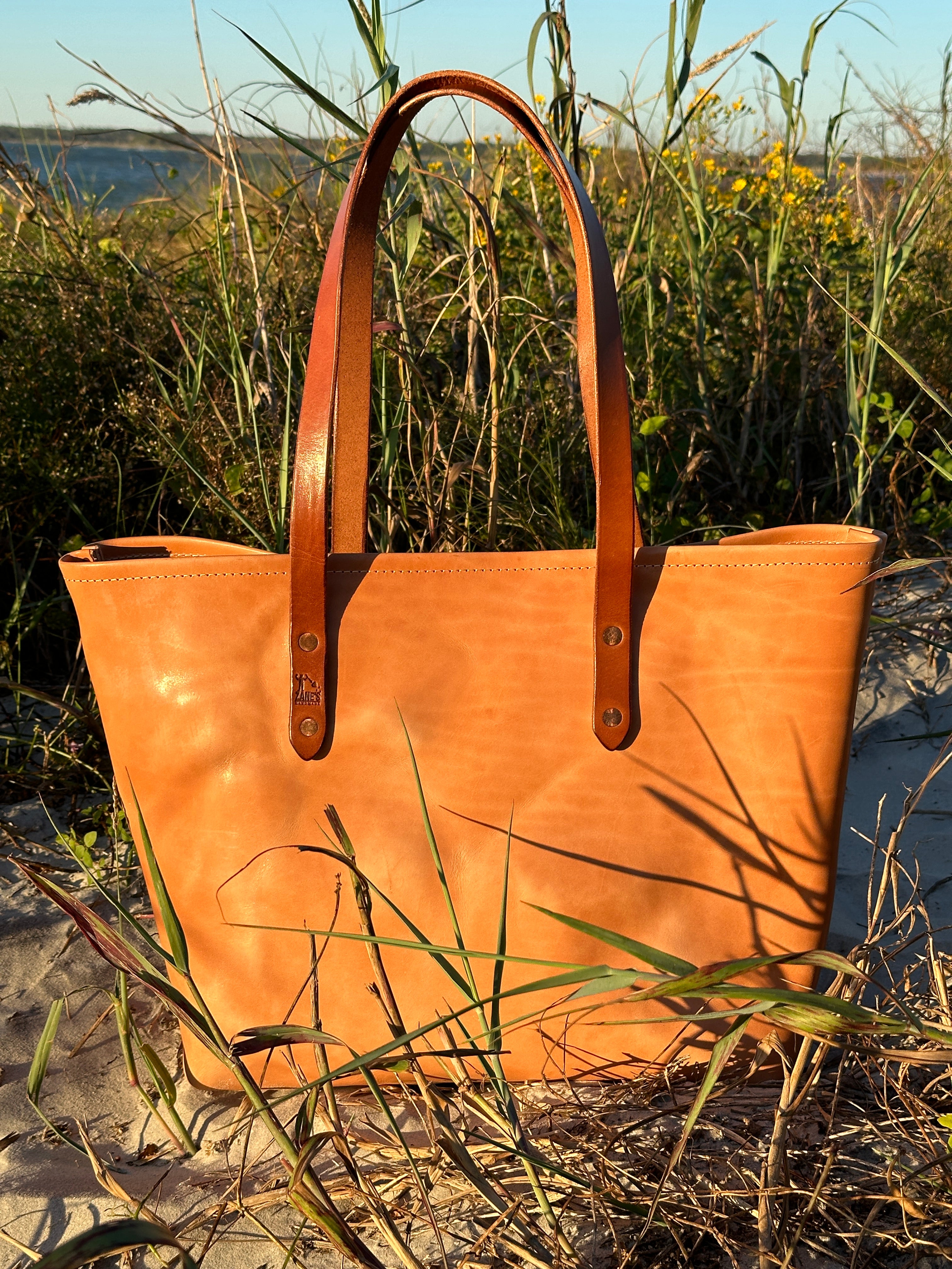 Large Tote - Wickett & Craig Harness Leather – Zane