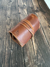 Load image into Gallery viewer, Watch Roll - Horween Dublin

