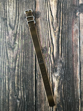 Load image into Gallery viewer, Zulu Strap - Horween Chromexcel - Olive Brown
