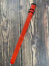 Load image into Gallery viewer, Zulu Strap - Wickett &amp; Craig English Bridle - Red
